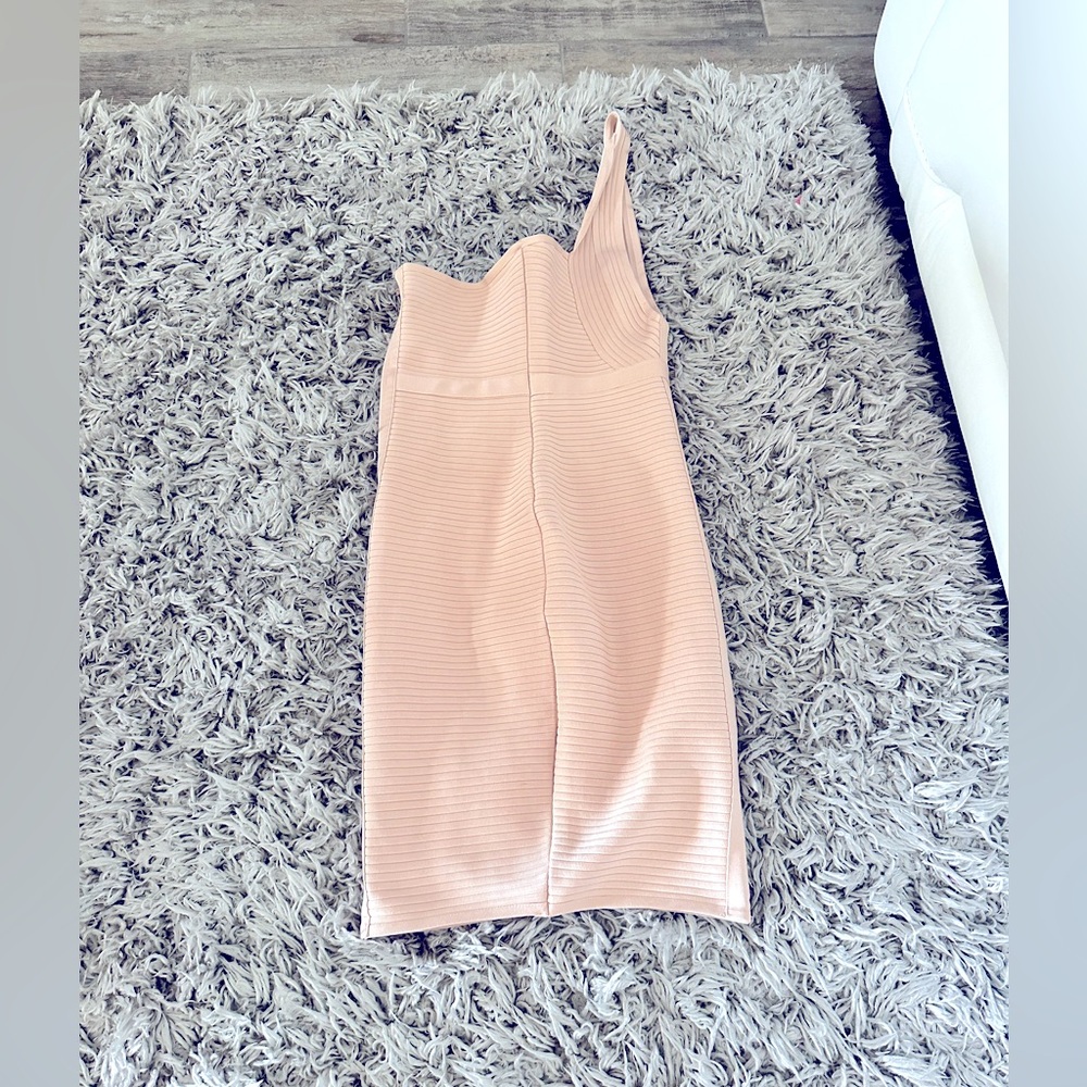 One shoulder ribbed dress